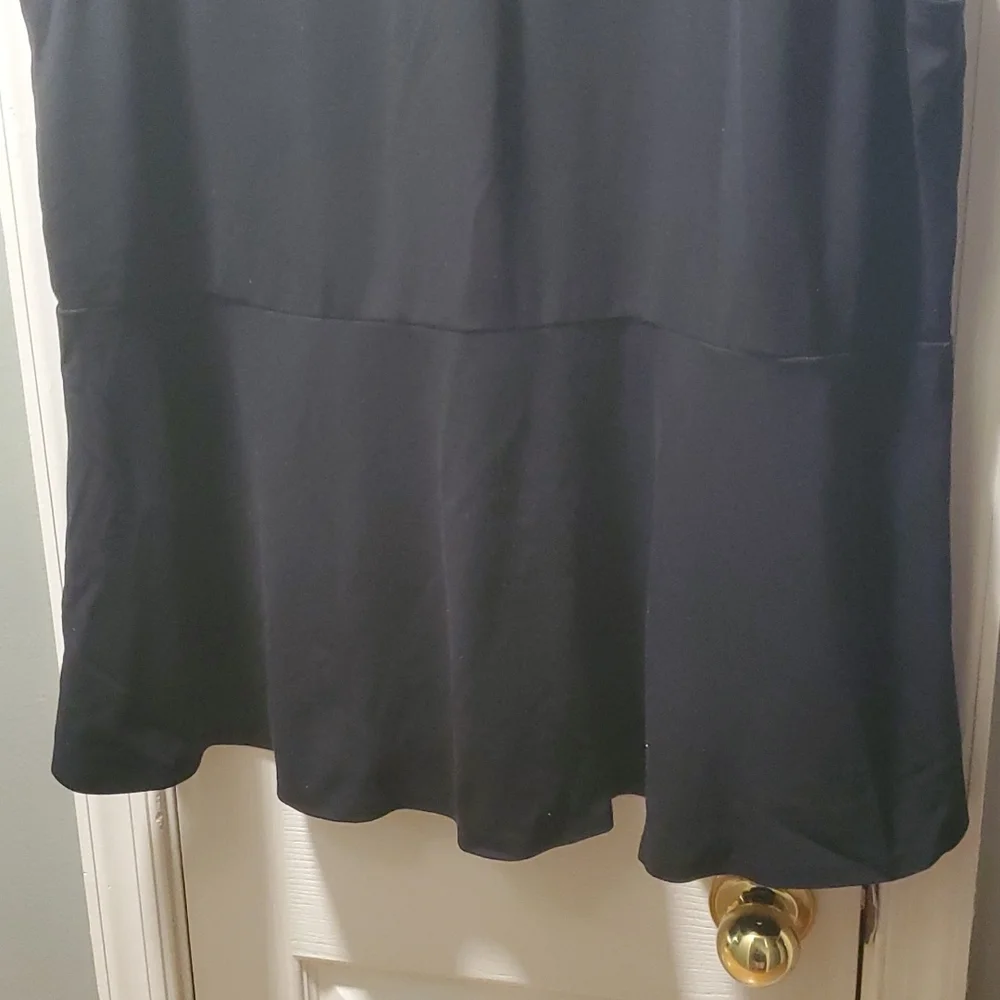 Torrid pepulem tank top in good condition size 26 - Picture 3 of 5